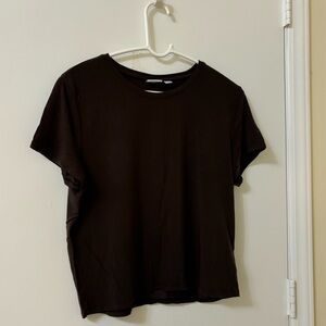 Aritzia Babaton Everyday T-Shirt in Rich Mocha Brown